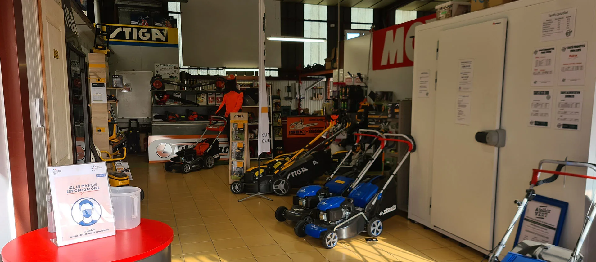 Intérieur du magasin Atelier Vert